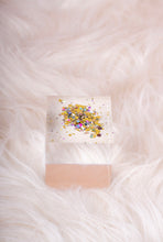 Load image into Gallery viewer, Glitter